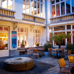  Hostel Hi Jacques Brel Belgium