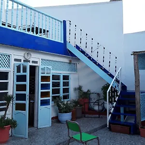White And Blue الصويرة